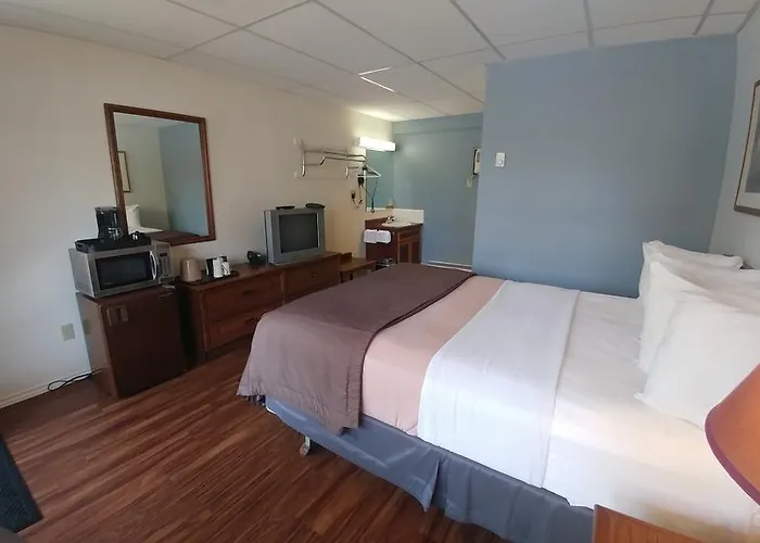 Queen Room